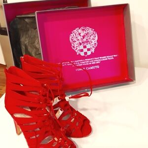 Vincent Camuto | NARRITAL